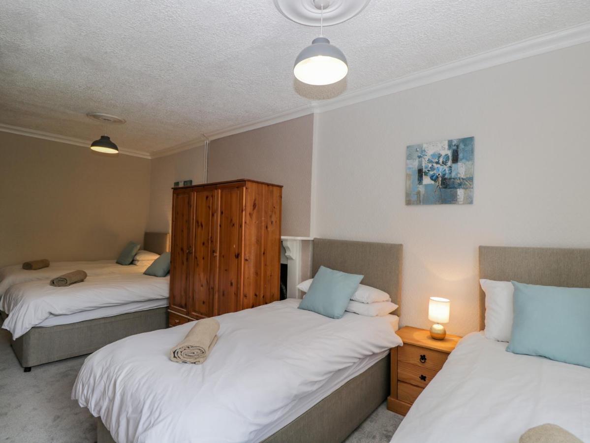 White Roses Villa Ross-on-Wye ภายนอก รูปภาพ