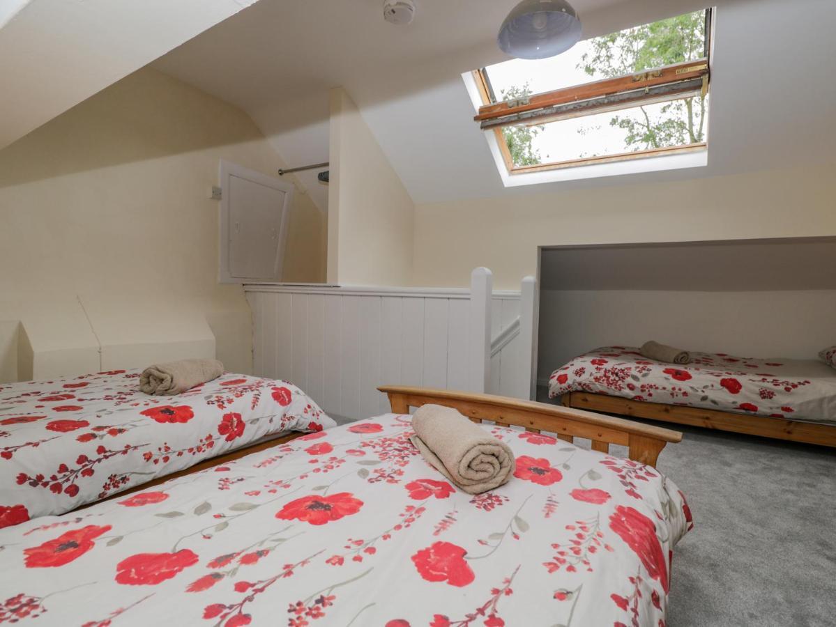 White Roses Villa Ross-on-Wye ภายนอก รูปภาพ