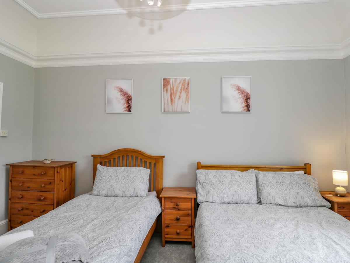 White Roses Villa Ross-on-Wye ภายนอก รูปภาพ
